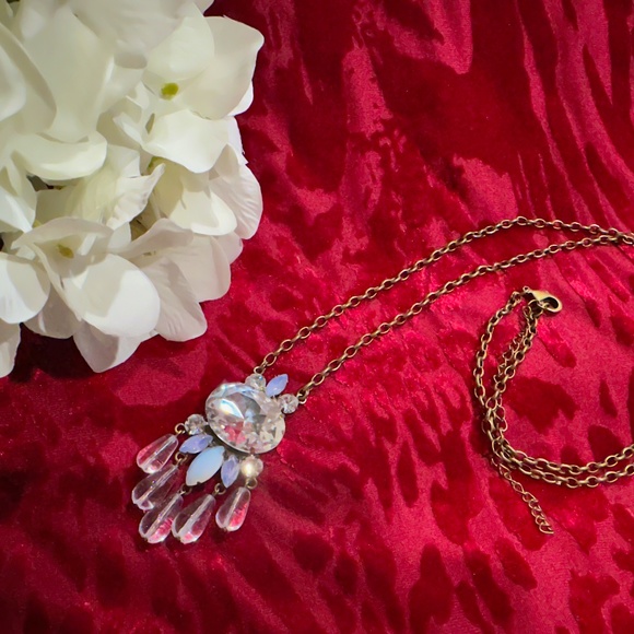 Rhinestone and Beads Statement Necklace - Picture 2 of 6